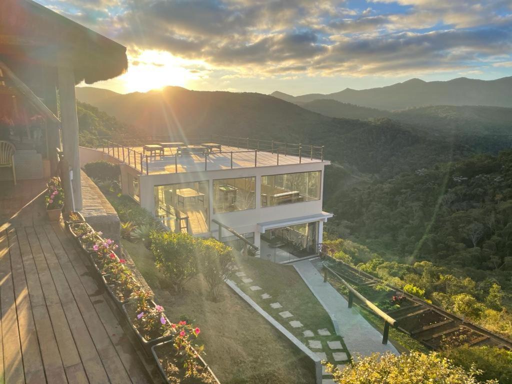 Pousada R.N.C. Nosso Paraiso เตเรซอโปลิส ภายนอก รูปภาพ